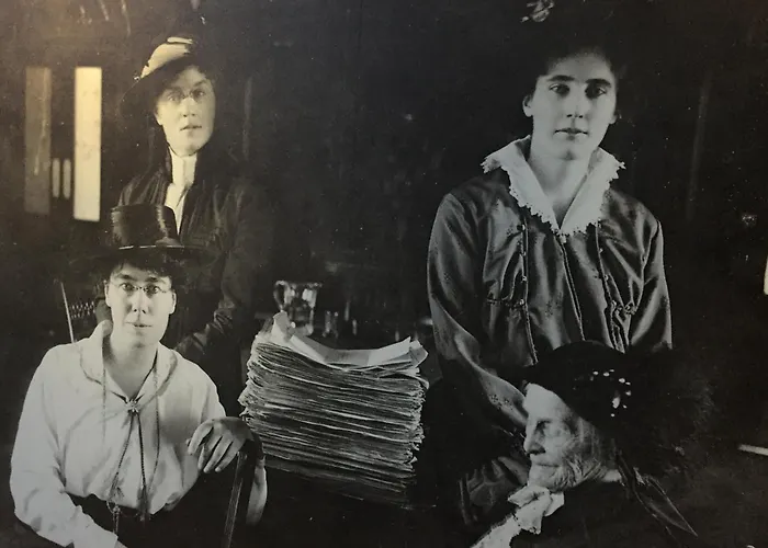 Linotte Chaumiere Des Marionnettes Frühstückspension