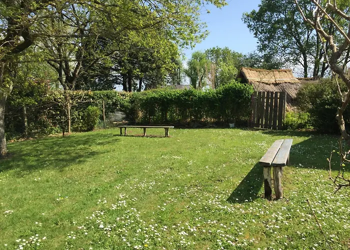 Linotte Chaumiere Des Marionnettes *